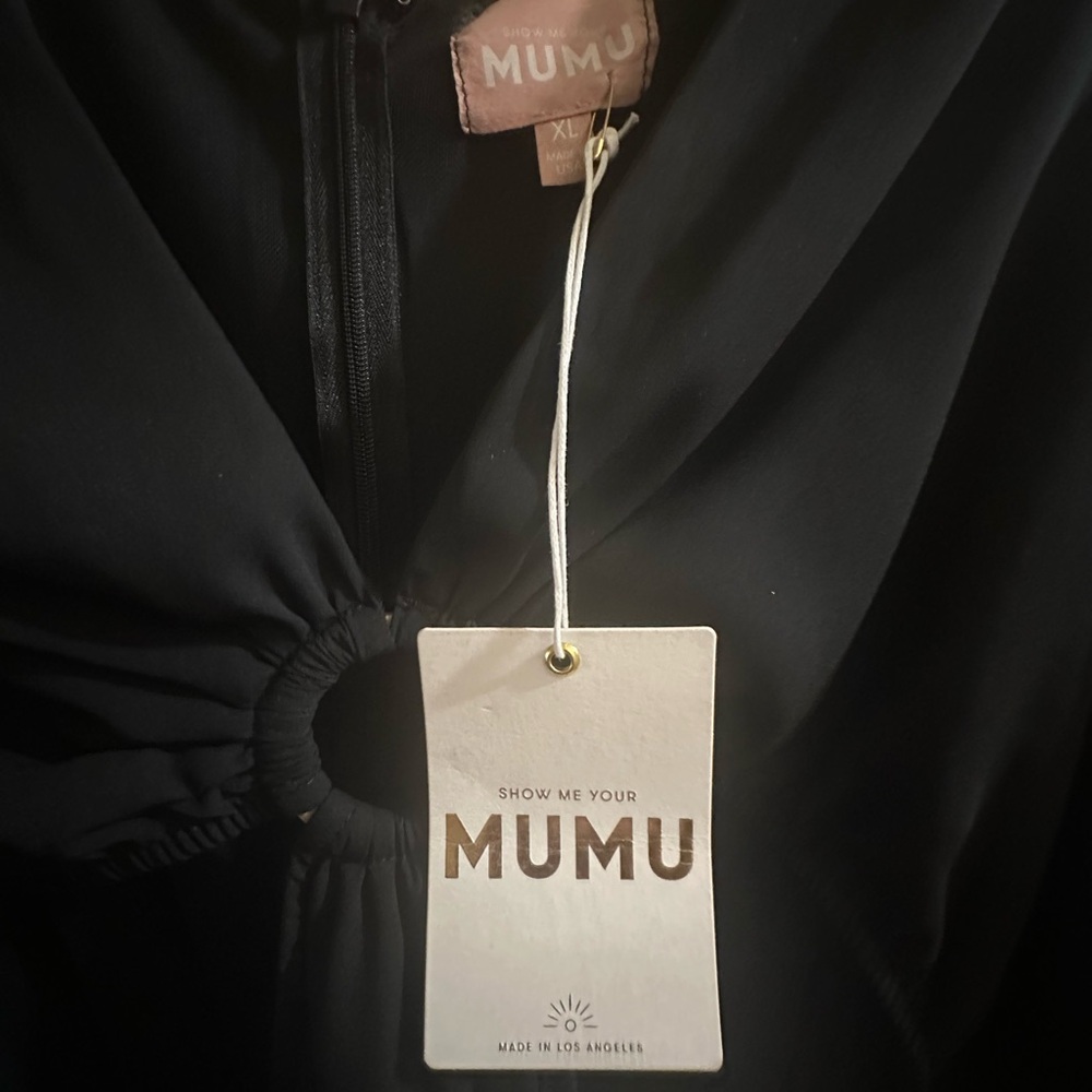 Show me your MUMU- size XL- black cut out long sleeve dress - Picture 5 of 5